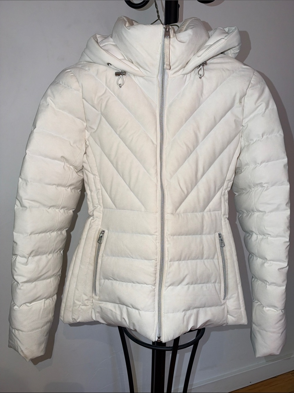 Abercrombie White Quilted Hooded Puffer Jacket